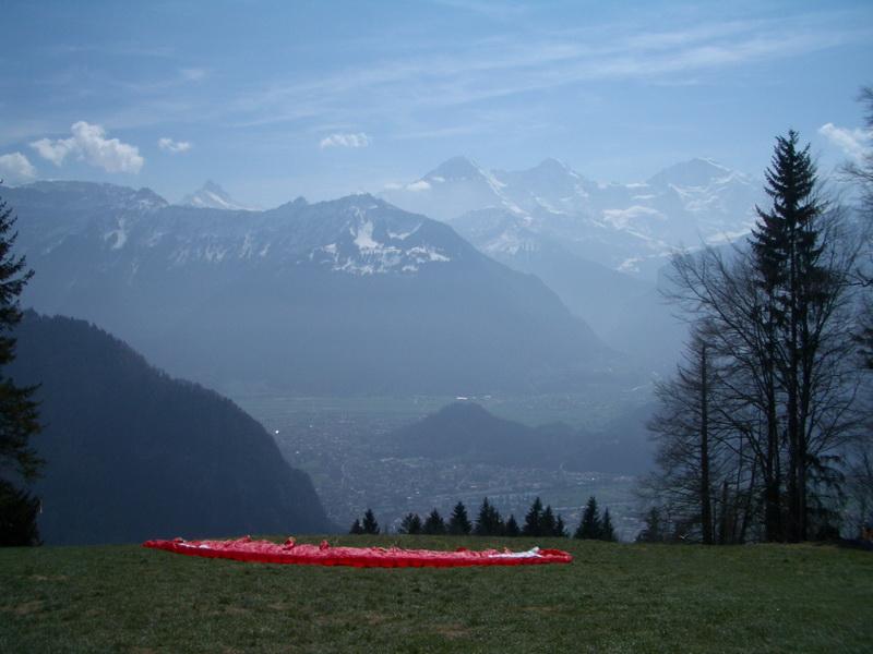Pa_Ost13.JPG - Startplatz Amisbühl (Interlaken)